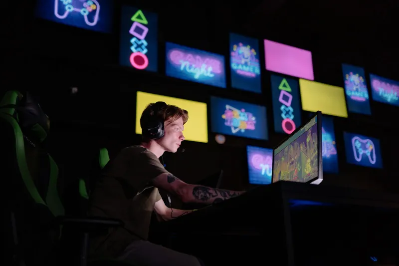 Solo and Loving It: Why NWN's Single-Player Modules Still Make Co-op RPGs Look Lazy